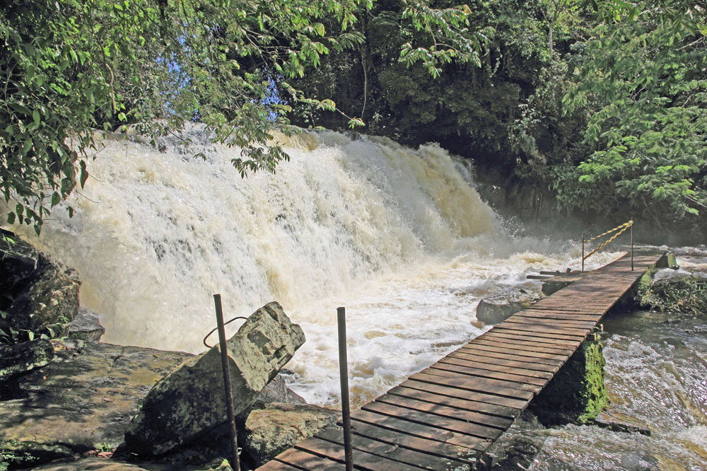 Cachoeira Ronco D'Água